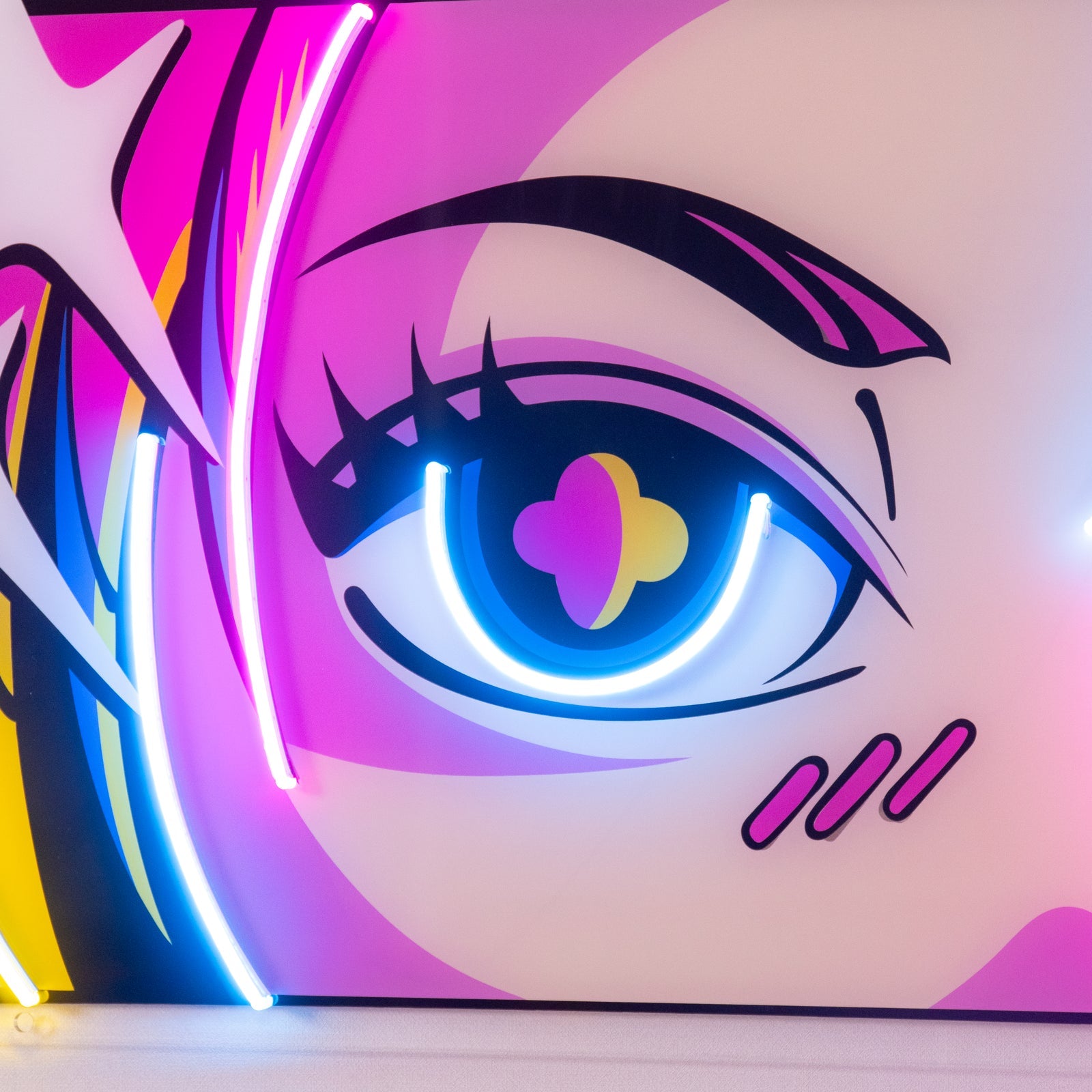 Letrero de Neón de Ojos de Anime: Toque Vibrante y Acentos Coloridos, Perfecto para Salas de Juegos, Dormitorios y Espacios Creativos