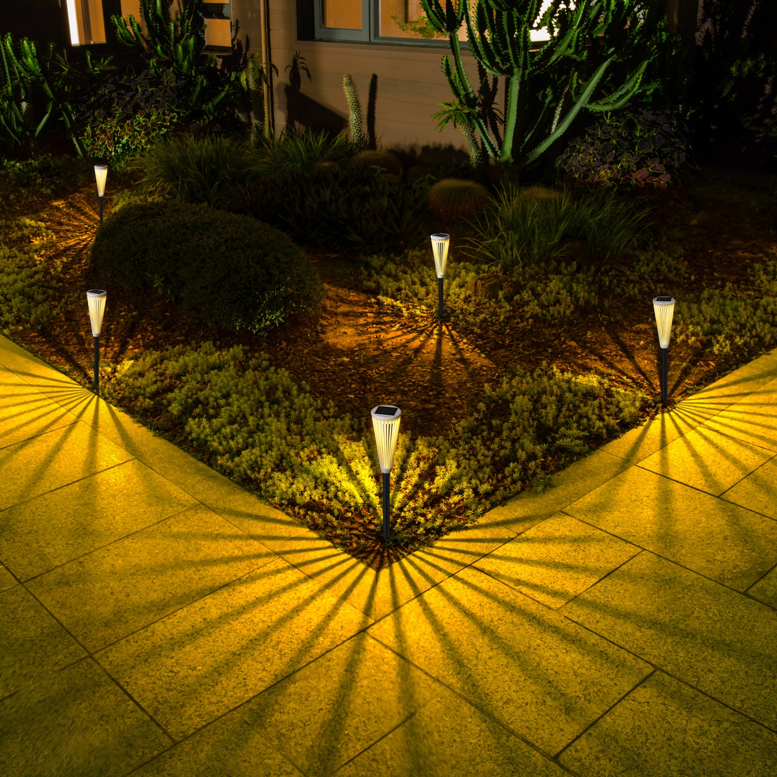 Solar Hollow Garden Light – Outdoor Landscape Stake Lamp for Lawn & Yard Decor | Dual Light Modes: Warm White & Cool White