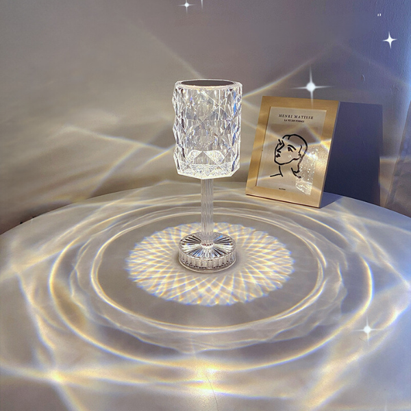 مصباح طاولة لمسة الماس ¨C ضوء ليلي إبداعي لغرفة النوم، تصميم وردي، قابل لإعادة الشحن، إضاءة مزاجية للنوم