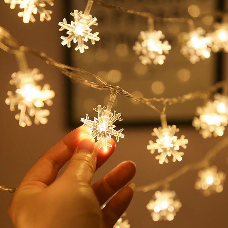 Quntis 10M 80-LED 雪の結晶ストリングライト リモコン付き、バッテリー駆動、IP66 防水 - クリスマス&ホリデーデコ用の8モード