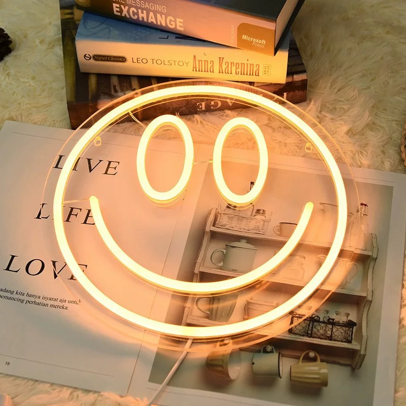 Bring the Happy Vibes Home – Smiley Face Neon Light That Glows with Positivity