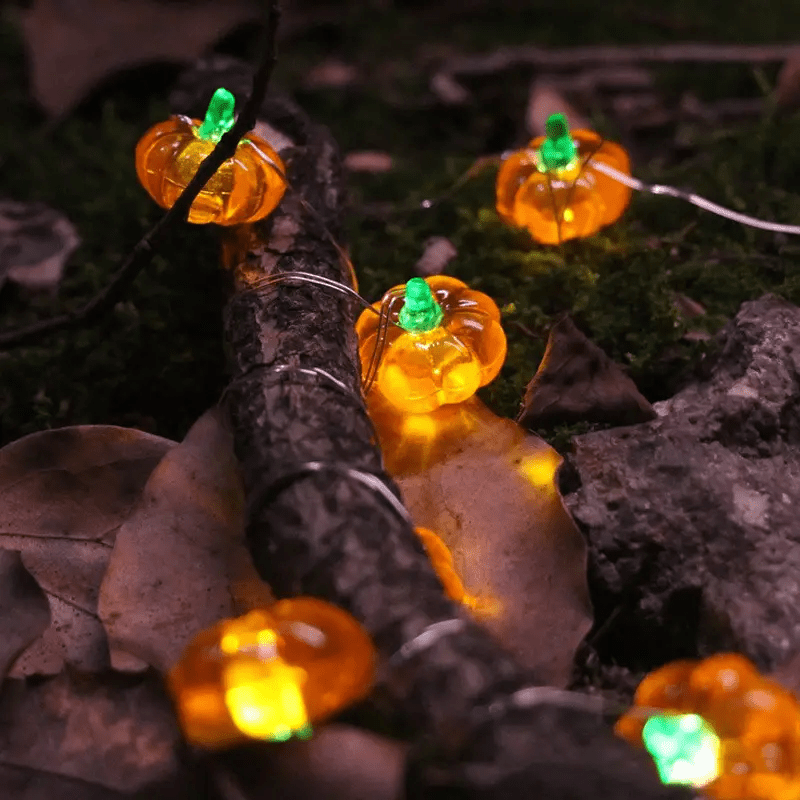 Quntis 3M 30-LED Pumpkin String Lights – 8-Mode Battery Operated Halloween Fairy Lights for Indoor/Outdoor Holiday & Party Decoration