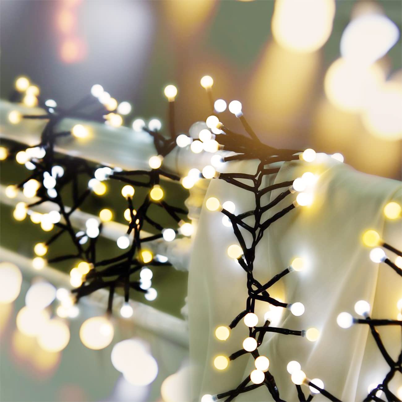 Quntis Luzes de Natal em Cluster LED 400 13FT – 8 Modos, À Prova de Água, Conectáveis para Decoração Interior e Exterior