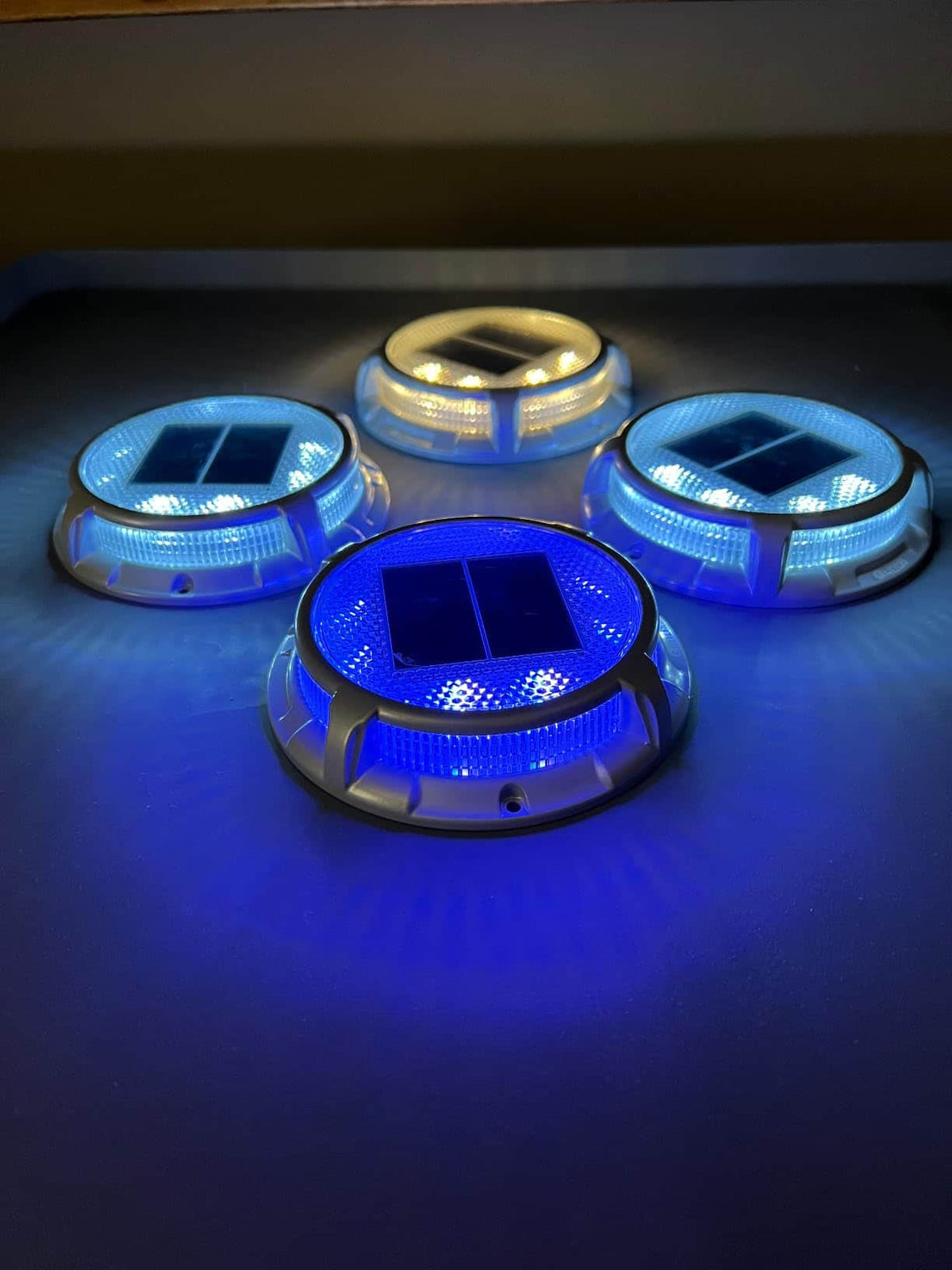 Quntis Solar Deck Lights, IP68 Waterproof Multicolor Ground Lights, He